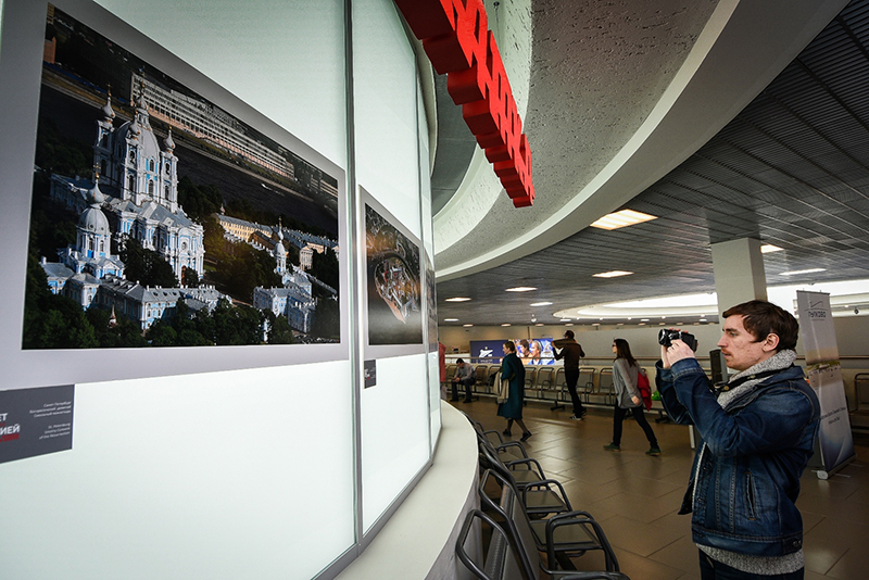Аэропорт Пулково совместно с ГК «Регион» представляет фотовыставку «Полет над Россией»