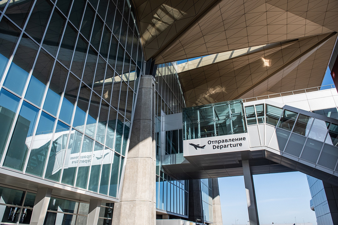 Аэропорт Пулково обслужит более 400 тысяч пассажиров в период майских праздников